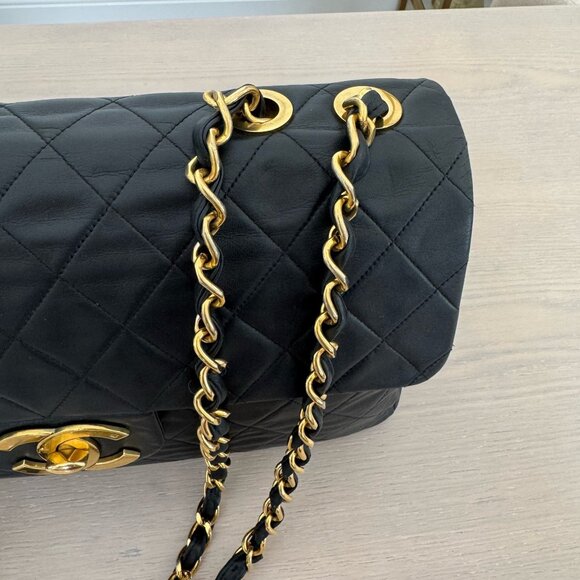 Chanel Vintage Black Jumbo Classic Flap Bag 24k Gold Hardware Lambskin Leather - Picture 10 of 16